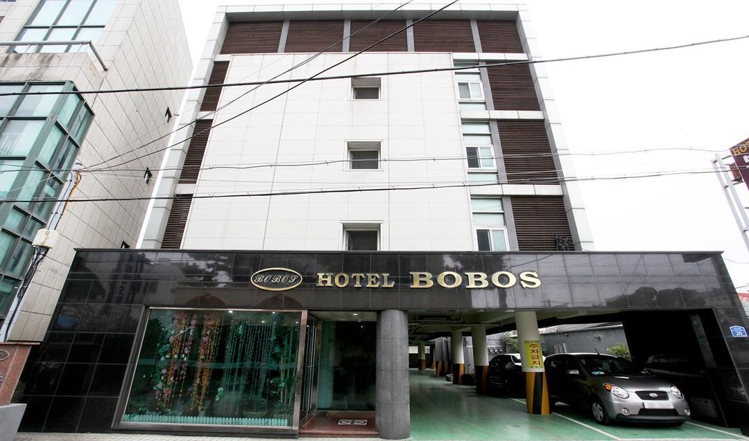 Bobos Hotel Csedzsu Kültér fotó